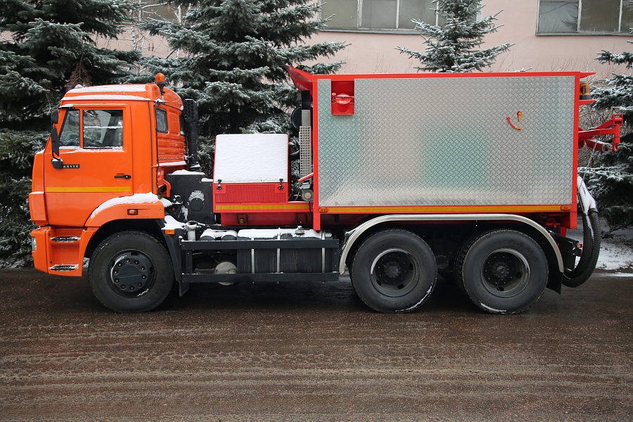 Машина для ремонта дорог МРД-5944-10